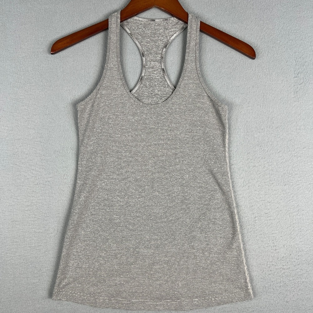 Lululemon Racerback Tank Top Womens Small Gray Athletic Yoga‎ Fitness Gym